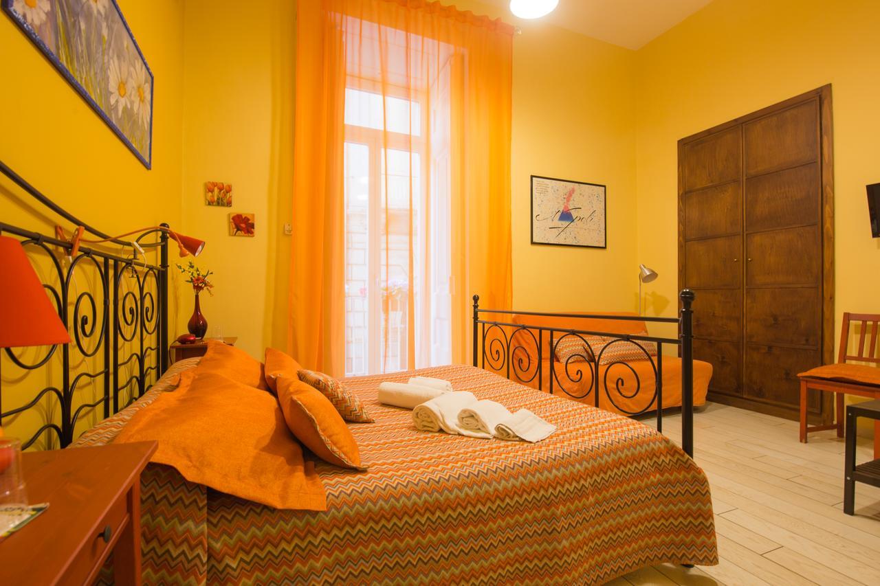 Bed & Breakfast Piazza Dante Napoli Bagian luar foto